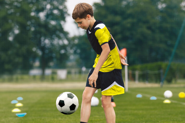 Why Youth Athletes Should Avoid Early Specialization